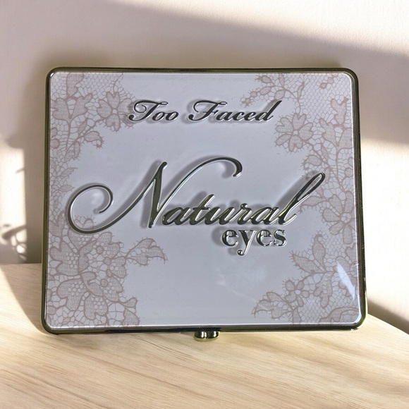 Too Faced Natural Eyeshadow Palette with Lace Design - Picture 1 of 9